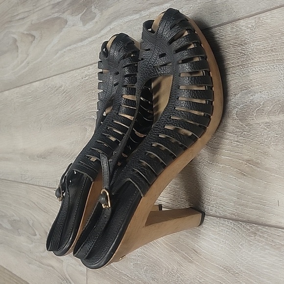 Michael Kors Black South Side Sling Back Leather Wood Platform Heels Women 8 1/2 - Picture 2 of 9